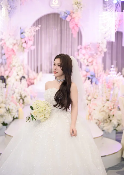 Khoảnh khắc tiệc cưới thực tế Đoá Nhi 31